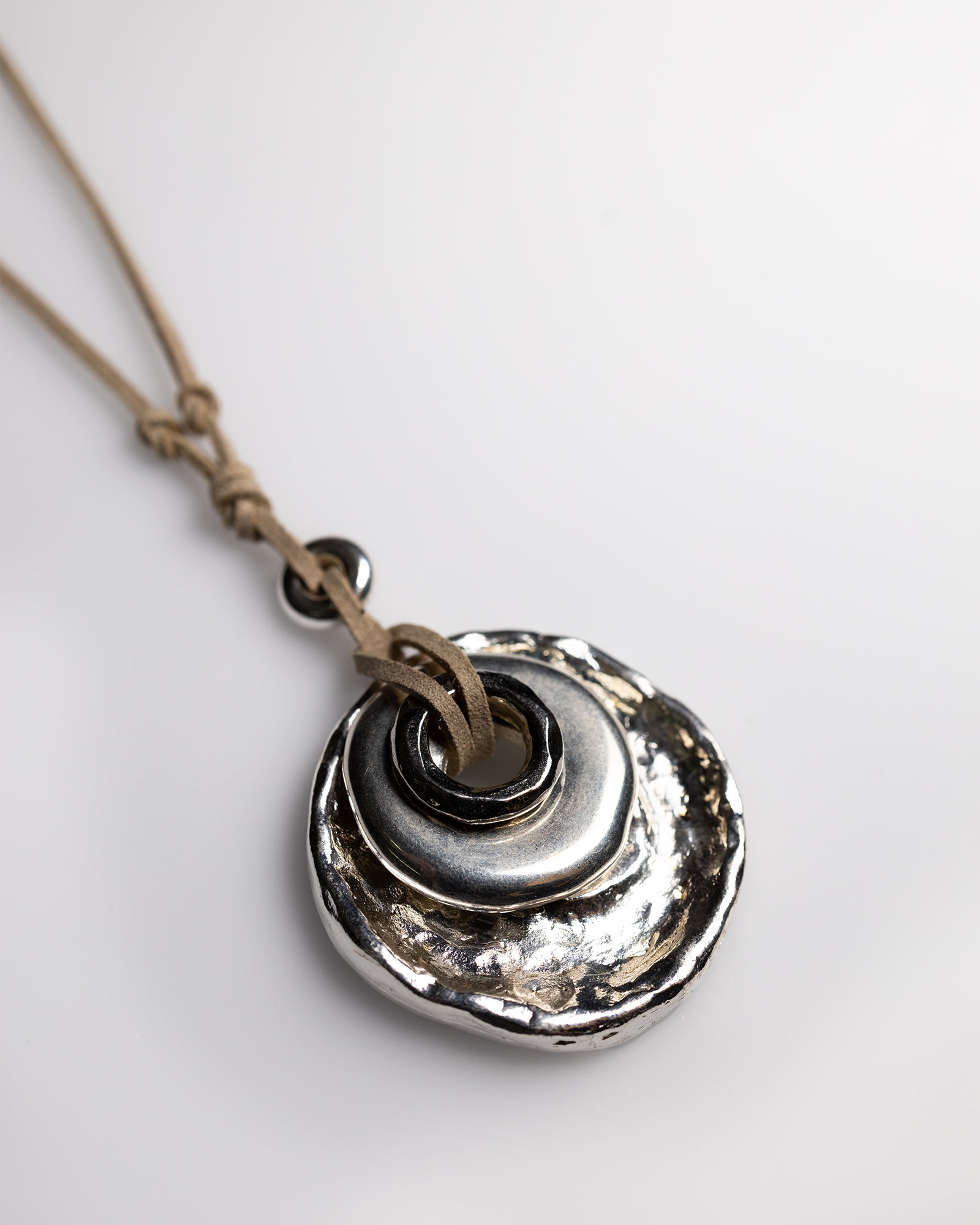 90s Vintage Archive Statement Pendant Necklace in Silver